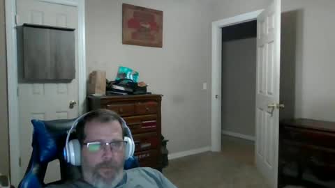 mercer1977 online show from 06/25/26, 01:48