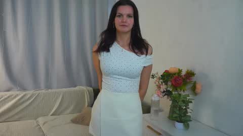 Miya online show from 02/17/26, 07:49