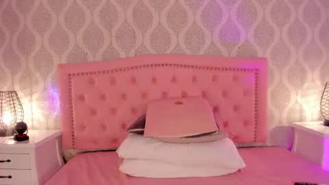   online show from 12/20/25, 07:21