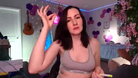 Meredith Bae online show from 03/31/26, 12:45