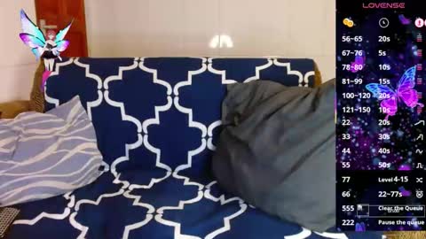 Snapshot of mereleona chatting on 09/23/25, 03:09 Mereleona online show from 09/23/25, 03:09