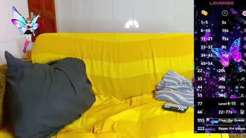 Snapshot of mereleona chatting on 09/26/25, 05:00 Mereleona online show from 09/26/25, 05:00