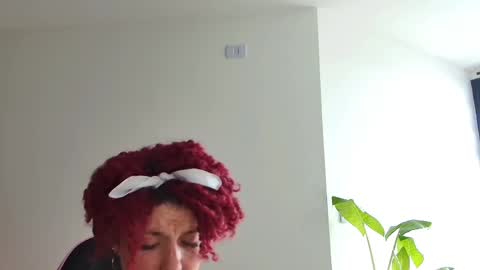 Miss Freckles online show from 04/14/26, 02:56