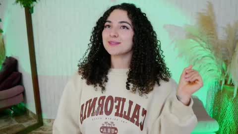 Snapshot of merida_bell18 chatting on 09/17/25, 03:41 Merida Bell online show from 09/17/25, 03:41