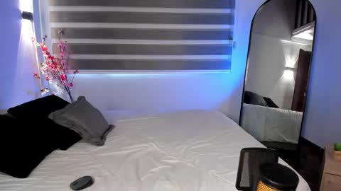 Merida  online show from 09/17/25, 12:51