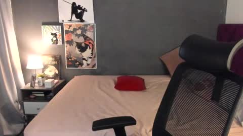 laura 3 i am independent model online show from 07/30/26, 02:21