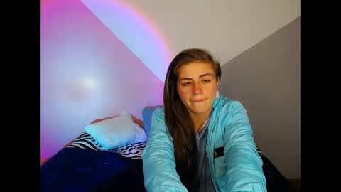 MERILY online show from 12/18/25, 11:44