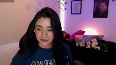 Snapshot of merilynwhithe_ chatting on 10/02/25, 02:02 Merilyn online show from 10/02/25, 02:02