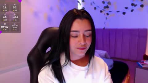 Snapshot of merilynwhithe_ chatting on 01/15/26, 08:23 Merilyn online show from 01/15/26, 08:23