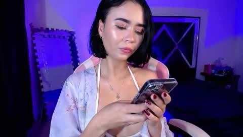 Merlin  18 online show from 11/27/25, 05:31