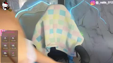 Snapshot of merloth_sub chatting on 10/10/25, 03:16 Merloth online show from 10/10/25, 03:16