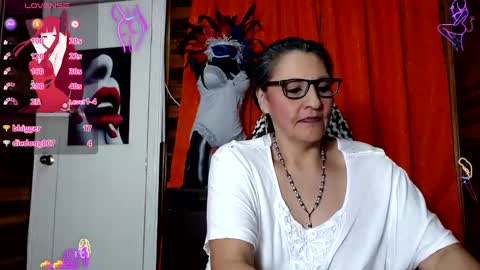 Snapshot of merlyna_goldens chatting on 01/23/25, 06:17 My next birthday is December 11th. online show from 01/23/25, 06:17