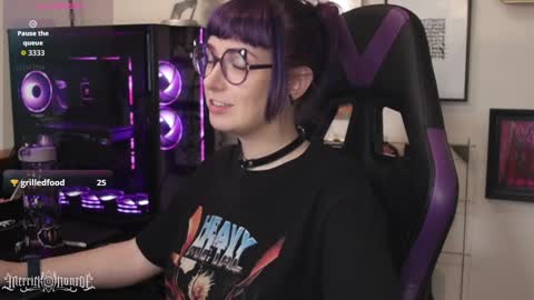 Snapshot of merrickmonroe chatting on 10/04/25, 11:03 merrick monroe online show from 10/04/25, 11:03