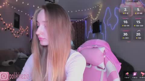 Sara online show from 04/15/26, 04:25