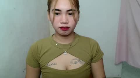 Snapshot of merryrose143 chatting on 03/24/26, 05:18 merryrose143 online show from 03/24/26, 05:18