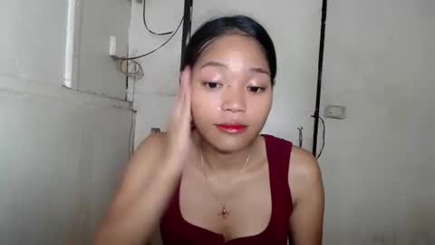 Snapshot of merryrose143 chatting on 04/13/26, 07:58 merryrose143 online show from 04/13/26, 07:58