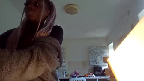 Alexismerton online show from 03/24/26, 11:37