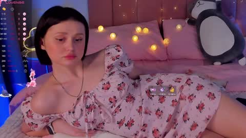 Anna online show from 02/05/25, 09:46