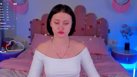 Anna online show from 02/19/25, 09:28