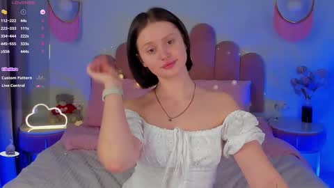 Anna online show from 02/25/25, 06:36