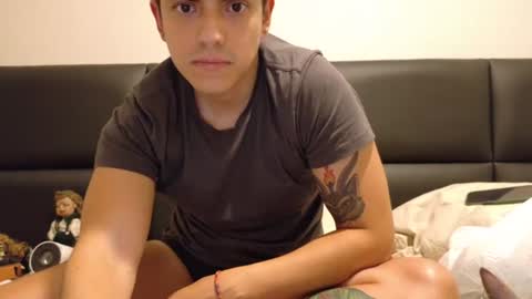 Snapshot of mesmerisedear chatting on 07/01/26, 11:59 mesmerisedear online show from 07/01/26, 11:59