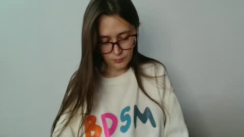 Jessica online show from 10/16/25, 05:58