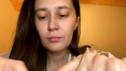 Snapshot of mesmerizing_hypn0_goddess chatting on 12/17/25, 10:38 Jessica online show from 12/17/25, 10:38