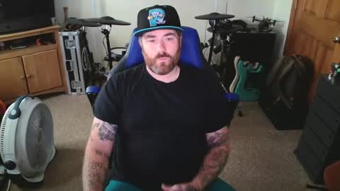 metalhead18787 online show from 07/11/26, 11:13