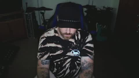metalhead18787 online show from 07/29/26, 10:24