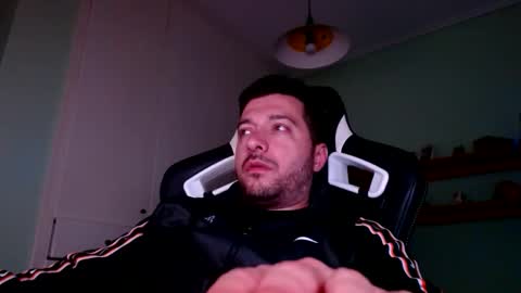 FunnyTimeHere online show from 10/19/25, 02:50