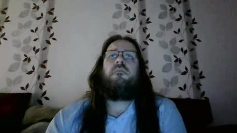 Snapshot of metallbuddy chatting on 12/31/24, 04:04 ask me online show from 12/31/24, 04:04