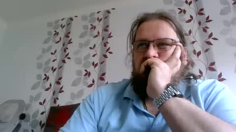 Snapshot of metallbuddy chatting on 01/20/25, 12:18 ask me online show from 01/20/25, 12:18