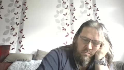 Snapshot of metallbuddy chatting on 01/31/25, 11:03 ask me online show from 01/31/25, 11:03