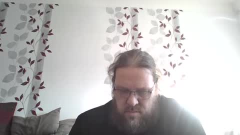 Snapshot of metallbuddy chatting on 02/03/25, 08:57 ask me online show from 02/03/25, 08:57