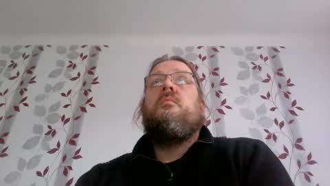 Snapshot of metallbuddy chatting on 11/29/25, 10:51 ask me online show from 11/29/25, 10:51