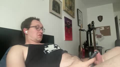 metallica92786 online show from 04/15/26, 08:42