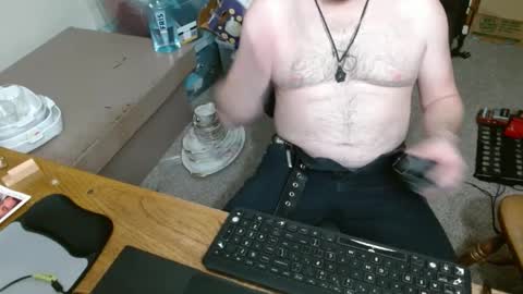 metalsharkk online show from 01/28/25, 08:26