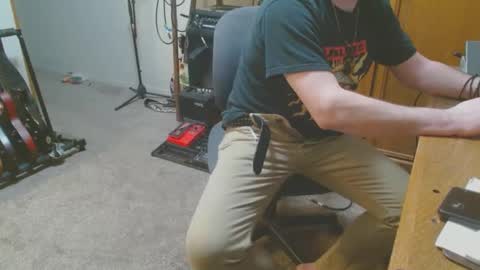 metalsharkk online show from 02/06/25, 10:32