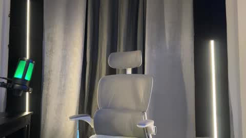 mettew22cm online show from 09/27/25, 08:30