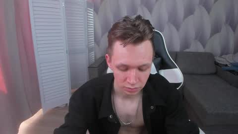 Snapshot of meverik_oushen chatting on 04/10/26, 01:27 MEVERIK OUSHEN online show from 04/10/26, 01:27