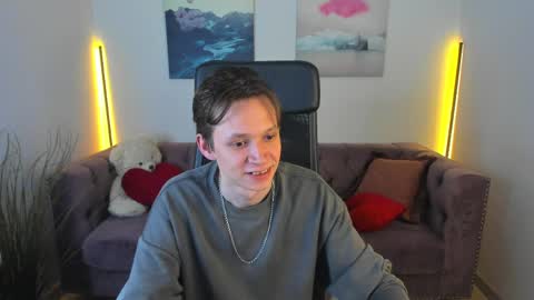 MEVERIK OUSHEN online show from 05/30/26, 08:39