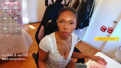 mew2wo online show from 06/04/26, 12:38