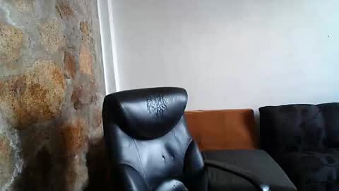 mexatre online show from 10/25/25, 05:40