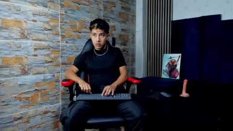 mexwilliams online show from 11/17/25, 12:33