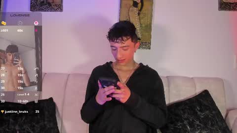 Snapshot of mhatias_ chatting on 07/02/26, 03:06 MATHIAS online show from 07/02/26, 03:06