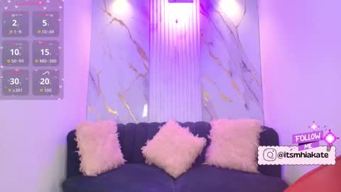 Mhia Kate online show from 12/22/25, 11:29