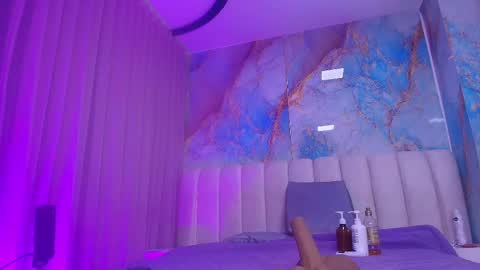 Emi online show from 03/17/26, 07:17