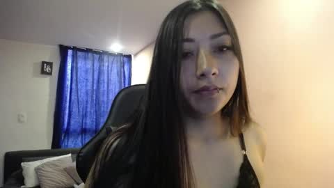 Mia zoe online show from 12/10/24, 06:17