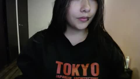 Mia zoe online show from 02/26/25, 10:20