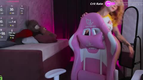 Mia  GMT7 Mon Tue Wen Thur 1000am-0300pm Sat 0300am-0900am online show from 10/10/25, 12:53